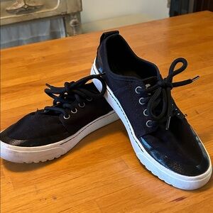 Sorel Black Canvas Women's Athletic Shoes